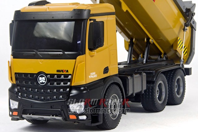 Huina Benz 014