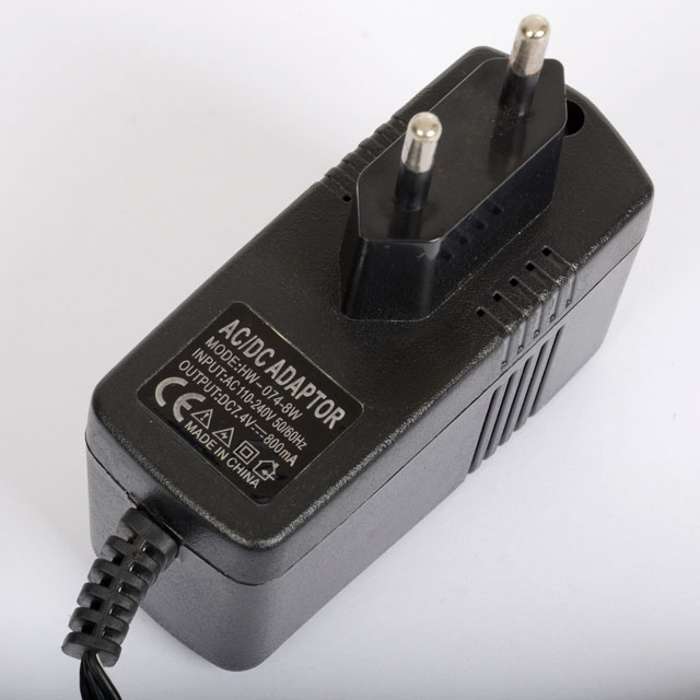 Mini Chager Lipo 2S 800mA 220V 003