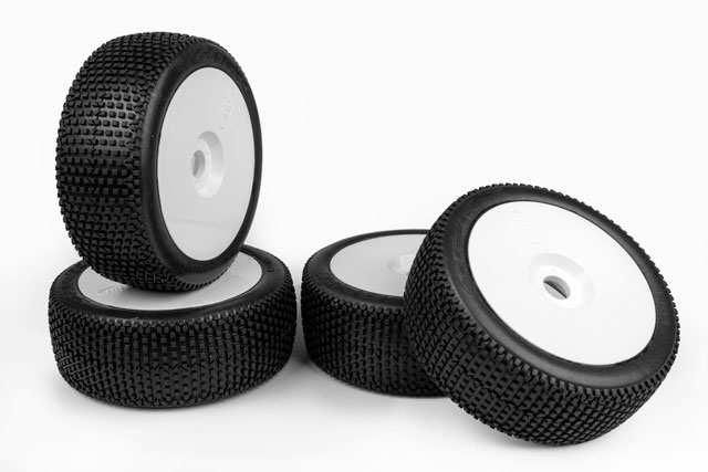 Hongnor 1/8  Tire Set #BT-120 (4P) 003